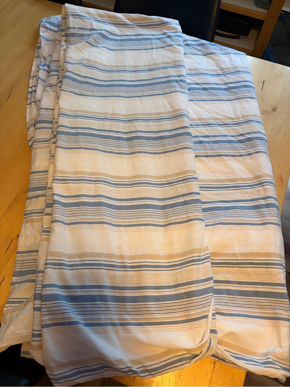 Pottery Barn Teen Blue and White Striped Bedding Set